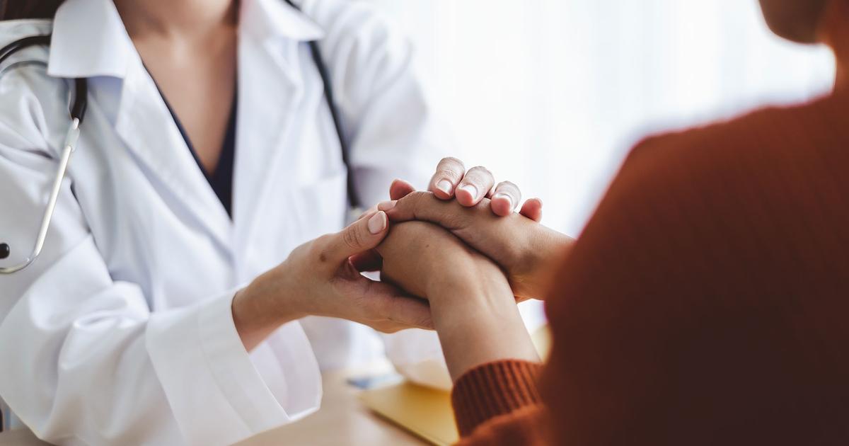 how-to-build-trusting-relationship-hero